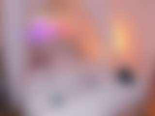 Live cam show with SunDeane - Huge on nudelive.tv