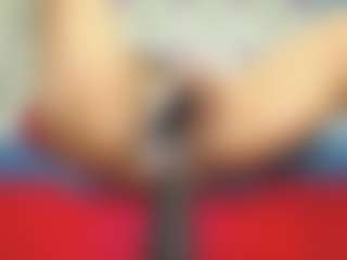 Live cam show with YESSYFOX - Double Penetration on liverealitysex.com