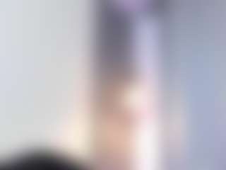 Adarha-low's Live Sex Cam Show