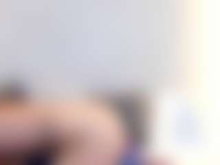 Adarha-low's Live Sex Cam Show