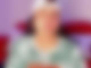 Live cam show with Atenea11 - Smoking on madthumbs