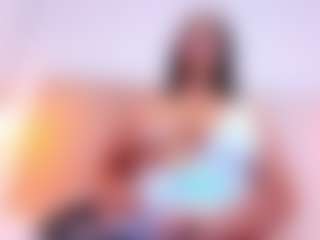 Katuff MILF webcam performer live streaming