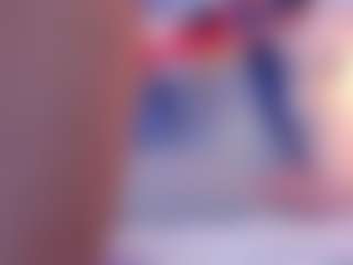 Live cam show with Katuff - Twitter on Mixed Magazine Live