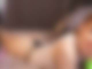 Live cam show with Chenier - Normal on Camsoda