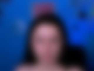Live cam show with shadow-kiss - Striptease on Dolls Live