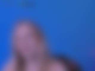 Live cam show with shadow-kiss - Strip on Camsoda