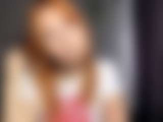 Live cam show with Lina - Teen (18+) on AdultVida.com
