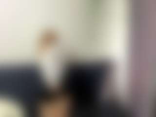 Lina's Live Sex Cam Show
