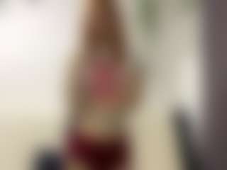 Lina's Live Sex Cam Show