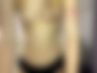 Live cam show with Lina - Green Eyes on SinfulBabes