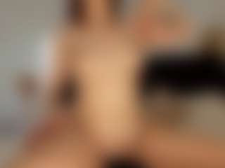 Live cam show with Stella-Colli - Full Nudity on crypto-cams