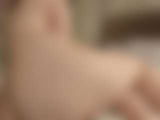 Live cam show with Stella-Colli - Nipple Piercings on WildCum