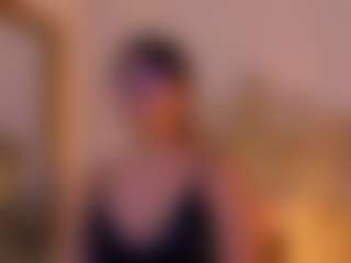 Live cam show with vero-domplay - Camel Toe on Cam Slut