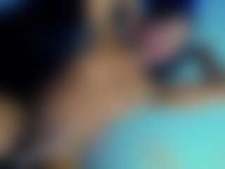 Live cam show with NashlaSexy - Smoking on madthumbs