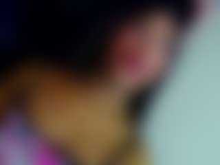 Live cam show with NashlaSexy - Drinking on Camming Site