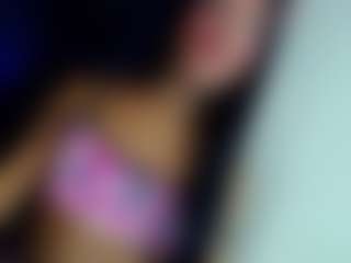 Live cam show with NashlaSexy - Facial Piercings on liverealitysex.com