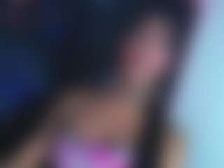 Live cam show with NashlaSexy - Gray Eyes on CamClone