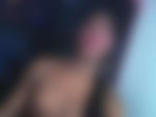 Live cam show with NashlaSexy - Tease on CamwithHer