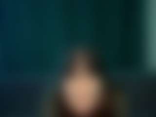 Live cam show with Val - Slender on Dolls Live
