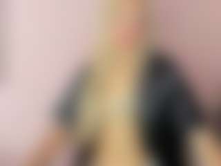 CriistyBloom's Live Sex Cam Show