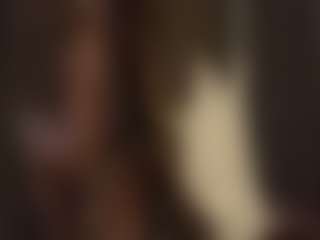 Cocokiss3z's Live Sex Cam Show