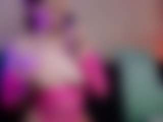 Live cam show with KimJada - Average on PervPlay.com