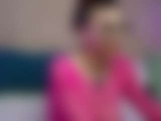 Live cam show with KimJada - Smoking on Camsoda