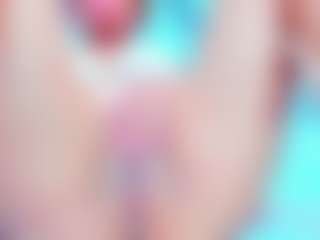 Live cam show with rebeccamitchell - Granny MILF on Milfs Live