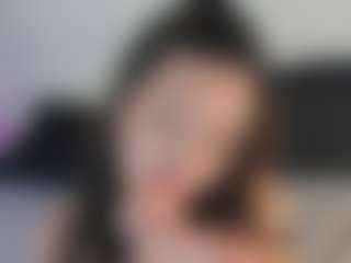 Live cam show with Ruby-diamonds - Camel Toe on Milfs Live