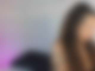 Live cam show with Ruby-diamonds - Green Eyes on Camiplay Live