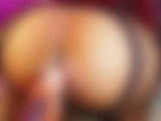 BubbleAsshotのライブセックスチャットショー