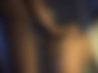 MamiSquirts11's Live Sex Cam Show