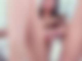 Live cam show with LaurenBellucci - Colombia on Lustler