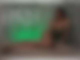 Live cam show with LaurenBellucci - Colombia Young Adult on StripNow