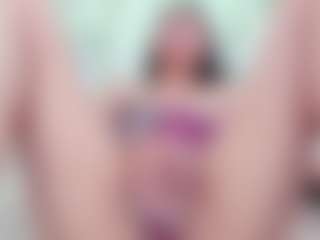 Live cam show with LaurenBellucci - Middle Aged on CSO-WL
