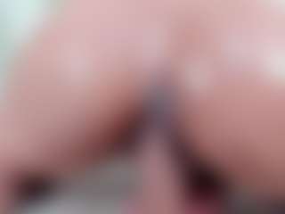 Live cam show with LaurenBellucci - Young Adult on numayanayam.club