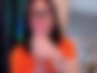 Live cam show with Michelle - Brown Hair on sexylivex.com