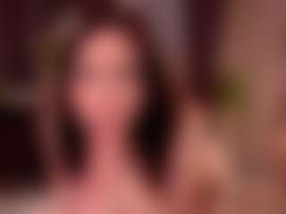 Luna's Live Sex Cam Show