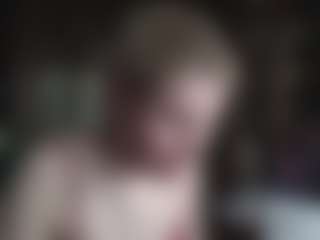 Live cam show with ClarisProcsal - Genital Piercings on fapnchat