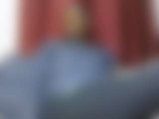 Live cam show with CuteshyLinda - Genital Piercings on LiveSexCams6