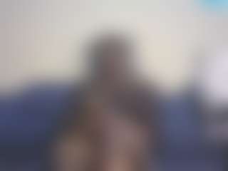 Live cam show with CuteshyLinda - Gray Eyes on SpunkLive