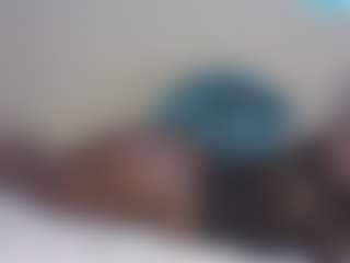 Live cam show with CuteshyLinda - Gray Eyes on Free Soda