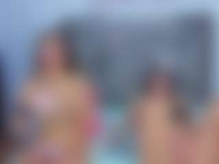 Live cam show with HAILY AND ALISA - Brown Hair on 1on1-livenow