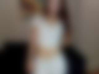 Live cam show with Tracey-Gill - Moaning on parknlotfishbdy