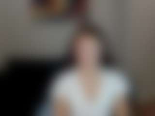 Live cam show with Tracey-Gill - Oil on Fapmatic.com