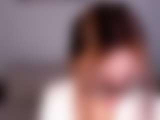 Live cam show with Tracey-Gill - Oil on Free Soda