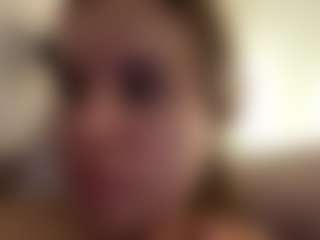 AbbyMenches's Live Sex Cam Show