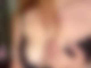 Live cam show with Emma - Red Hair Young Adult on Camsoda