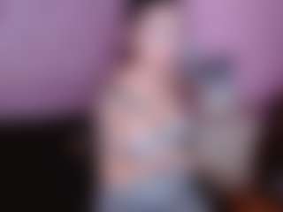 Live cam show with sweet-antonella - Gagging on Gym Cam Girls