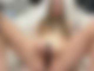Live cam show with TimothyEgger - Moaning on Camsoda